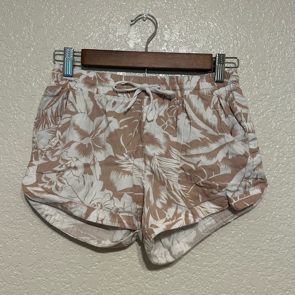 Small Floral Billabong Shorts
